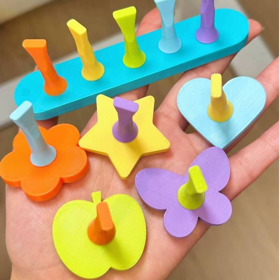 Pastel Colorful Nail Practice Stand & Brush Holder